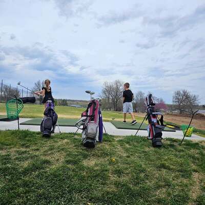 Headed to the driving range!