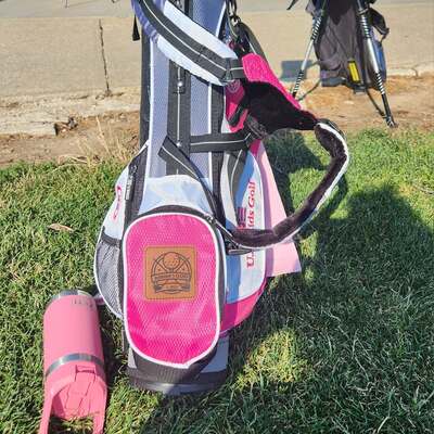 Sweet pink bag for the girls!