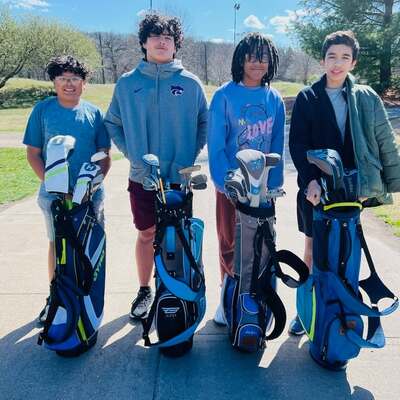 Korbin's Clubs loaned out to MHS boys golf team!